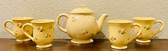 Vintage Williams Sonoma Honeybee Teapot & Mugs