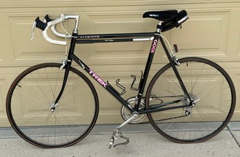 Aluminum Trek 1000 Bicycle