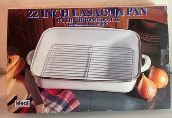 White Enameled 22qt Lasagna Pan With Rack - NIB