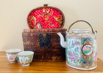 Vintage Porcelain Asian Tea Set With Woven Carrying Case