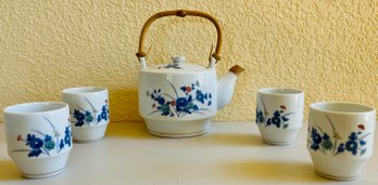Vintage Japanese Blue Flower Porcelain Teapot With Cups