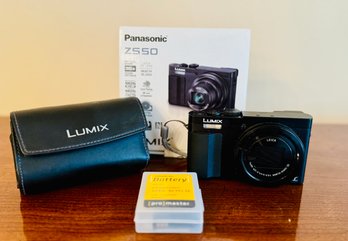 Panasonic LUMIX DMC-ZS50 With Batteries And Case