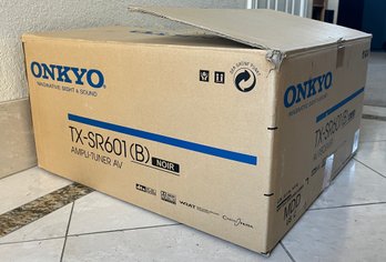 ONKYO Ampli Tuner Av In Original Box TX SR601