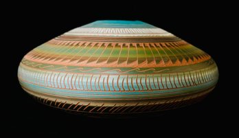 Tiwi Navajo Pottery Vase