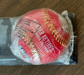 O. Smith SL Cardinals MLB 1978-1996 Souvenir Baseball