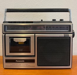 Panasonic RX-1450 AM/FM Radio And Cassette Recorder