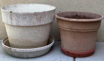 Pair Of Plastic Gardening Pots