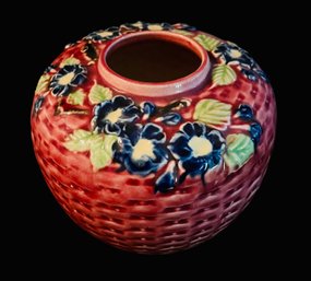 Japan Woven Design Ceramic Vase With Floral Accents