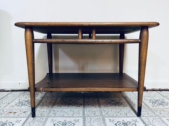1960s Mid Century Modern Walnut And Ash Side Table By Lane Furniture