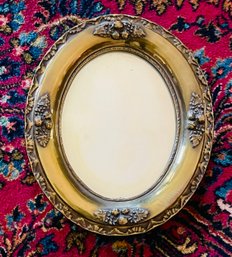 Vintage Gilded Frame Oval Mirror