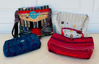 4 Women's Shoulder And Crossbody Purses And Bags