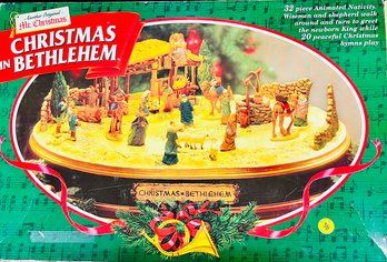 Mr. Christmas 1997 Christmas In Bethlehem Musical Animated Nativity