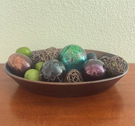 Centerpiece With Festive Glass Balls