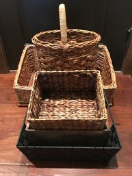 Lot Of Woven Baskets