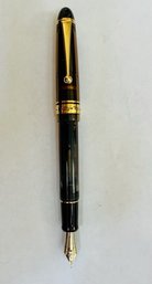 Vintage Pilot Custom 823 Fountain Pen With 14k Nib