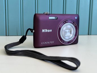 Nikon Coolpix S4100 Digital Camera