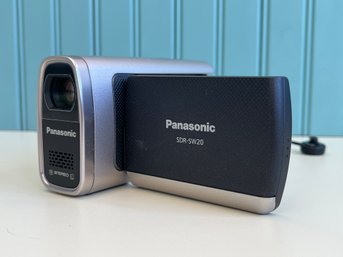 Panasonic Sdr-sw20 Video Camera