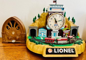 Lionel Railroad Clock & Vintage Arrow Cathedral Desktop Tabletop AM Radio