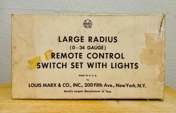New Lionel Large Radius Remote Control Electric Switch Set With Lights 1/2