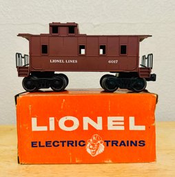 1950s Lionel Railroad Train Caboose 6017 O Scale