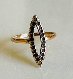 14k Yellow Gold Ring (No Stones) Size 6