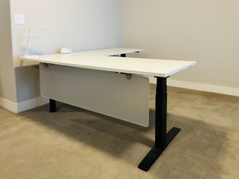 Electric Adjustable Height Corner Desk With Power Outlets