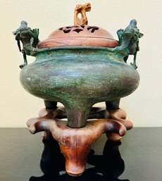 A LARGE COPPER 'CHILONG' INCENSE BURNER LATE MING DYNASTY