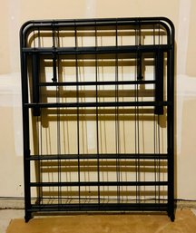 Metal Twin Fold-Out Bed Frame 1/2