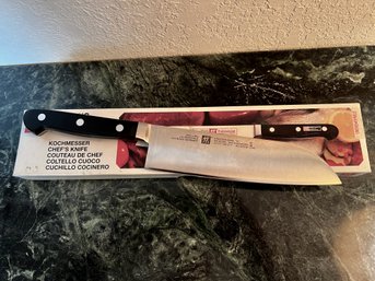 Zwillig Henckels Knife - 7 Inch Santoku - Professional S