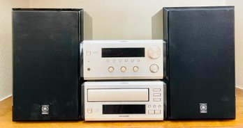 Yamaha Stereo Receiver, Compact Disk Player & Speakers