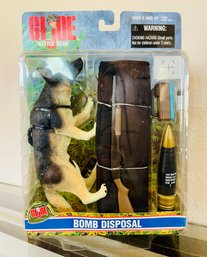 Gi Joe Battle Gear: Bomb Disposal German Shepherd Dog Accessories 2000 Hasbro