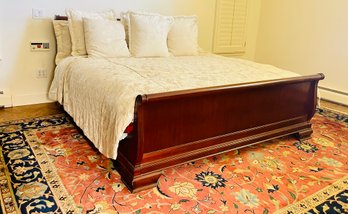 Solid Wood King Size Sleigh Bed With Serta Body Pillow Mattress And Bedding