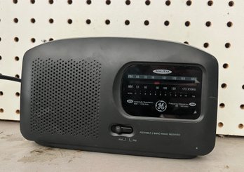 GE AM/FM Radio