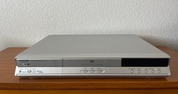 Toshiba DVD Video Recorder DKR-2