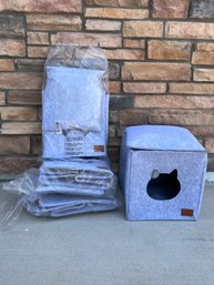 Lot Of Fold-down Cat Boxes