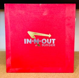 IN-N-OUT Burger Collectable Memorabilia Red Plate In Case