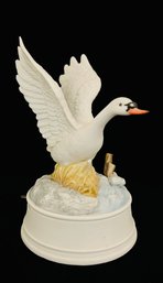 Vintage Gorham Swan Music Box, Made In Japan