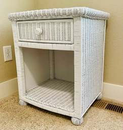 White Wicker End Table 1 Of 2