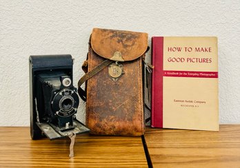 Vintage Kodak Eastman Model C Folding Hawk-eye With Leather Case & Instructional Book