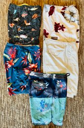 4 Men's Swimming Trunks With A Pair Of Short Pants