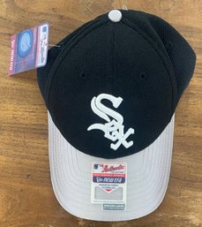 New Era Fitted White Sox Cap Size: M/L