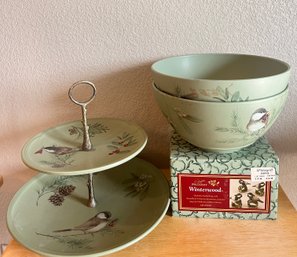 Portfolio By Pfaltzgraff Serving Bowls, Stand, And Napkin Rings Featuring Green Botanical And Bird Pattern