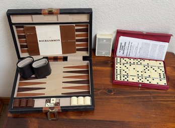 3 PC Lot Of Vintage Table Games Including, Backgammon, Dominos & United Airlines Playing Cards
