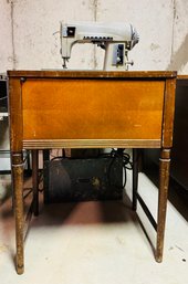 Vintage Kenmore Sewing Machine With Hideaway Table