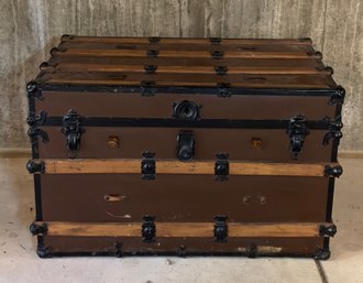 Vintage Chest/Trunk With Black Hardware