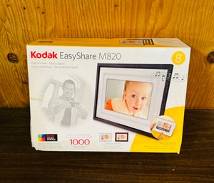 Kodak Easy Share Digital Picture Frame New In Box