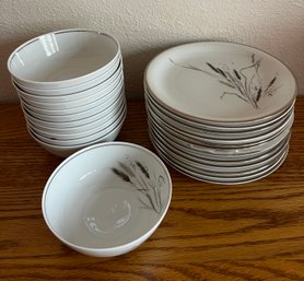 12 Easterling Ceres Bread Plates And Finger Bowls