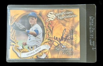 1997 George Brett Significant Signatures Signed Baseball Card MLB 889/2000