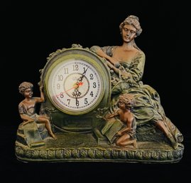 Vintage Crosa Quartz Mantle Clock Montre Avec Le Beau Greek Goddess & Cherubs