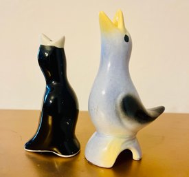 Pair Of Bird Figurines, Incl. A 1940s Blue Bird Pie Bird